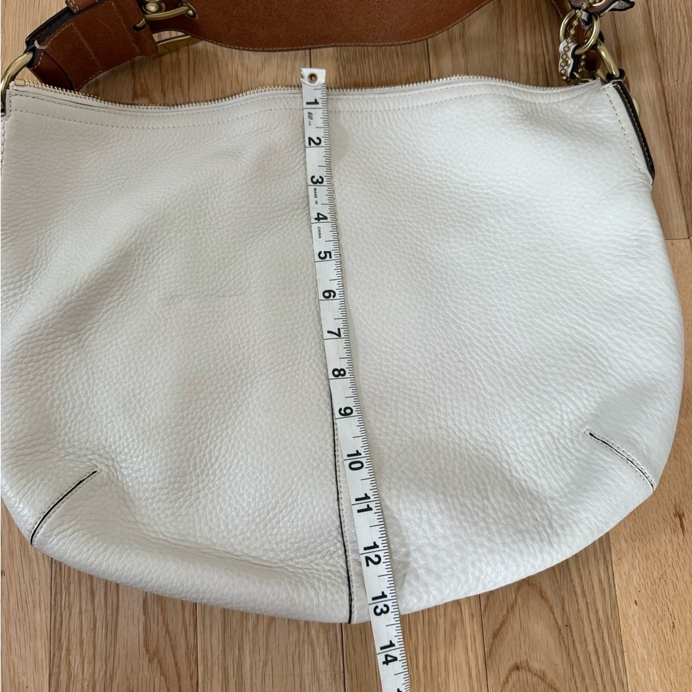 Coach Vintage Tan Pebbled Leather Large Shoulder Hobo Bag 11839 - Picture 8 of 8